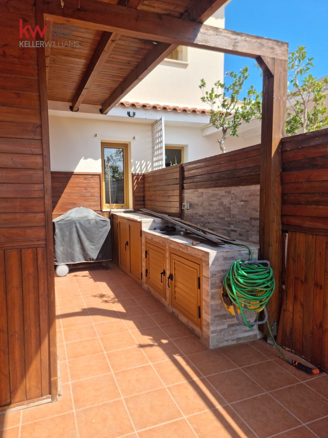 4 dormitorios Apartamento en Livadia, Nicosia, Chipre No. 51815