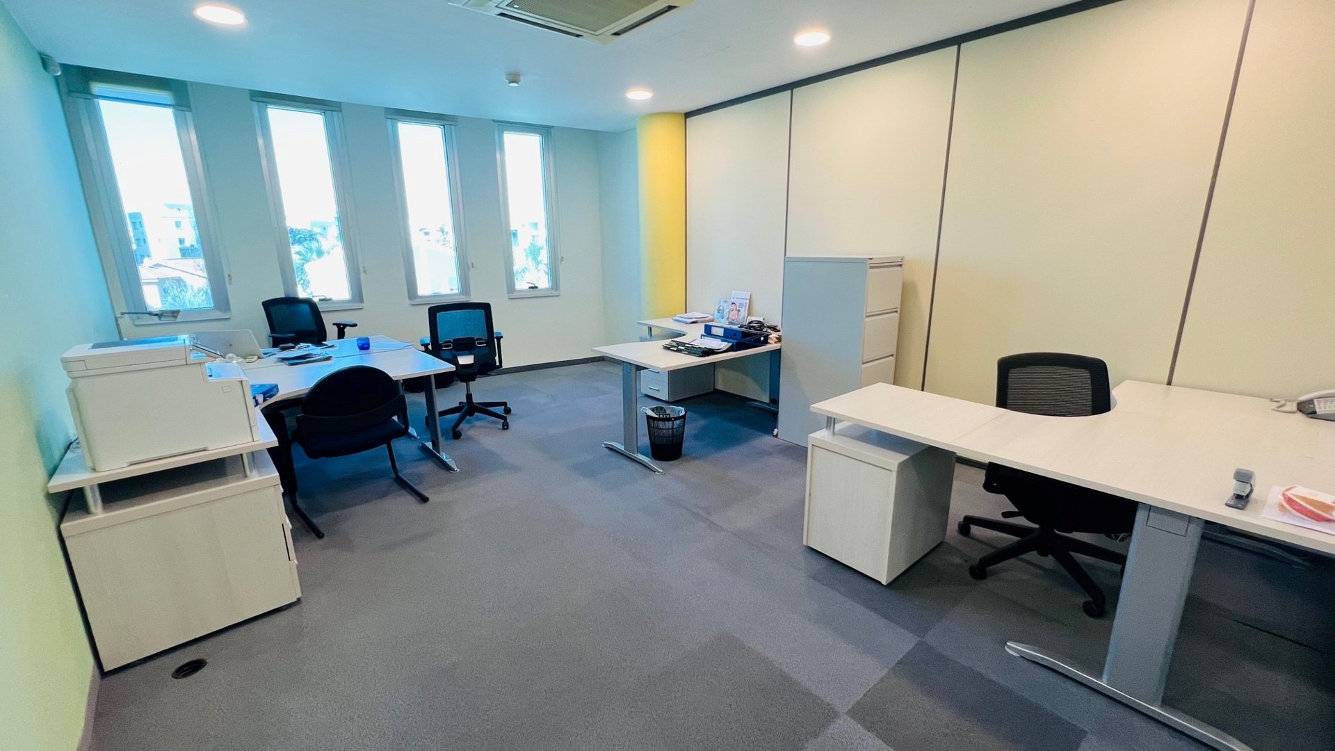 420m2 Office in Limassol, Cyprus No. 28085
