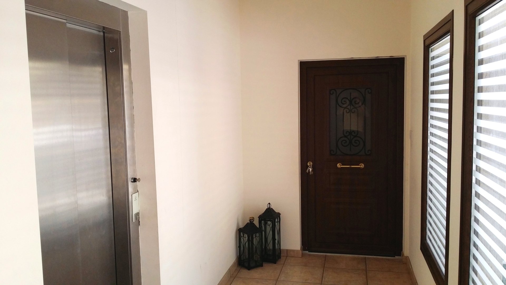 5 bedrooms Villa in Moniatis, Limassol, Cyprus No. 28221