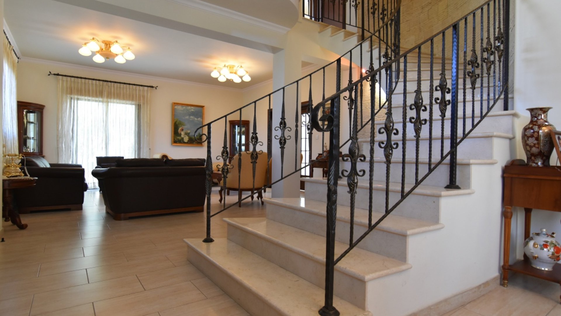 4 bedrooms Villa in Ypsonas, Limassol, Cyprus No. 25798