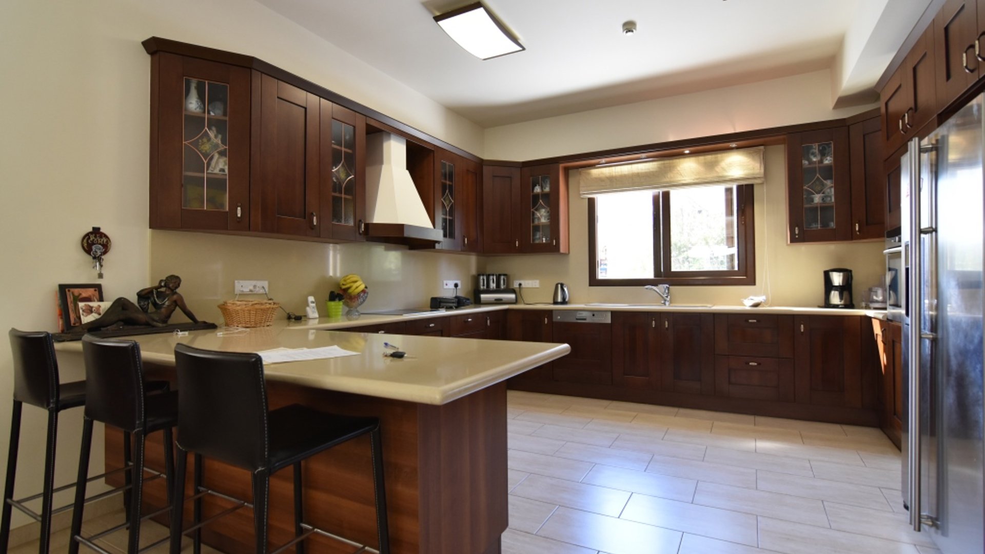 4 bedrooms Villa in Ypsonas, Limassol, Cyprus No. 25798