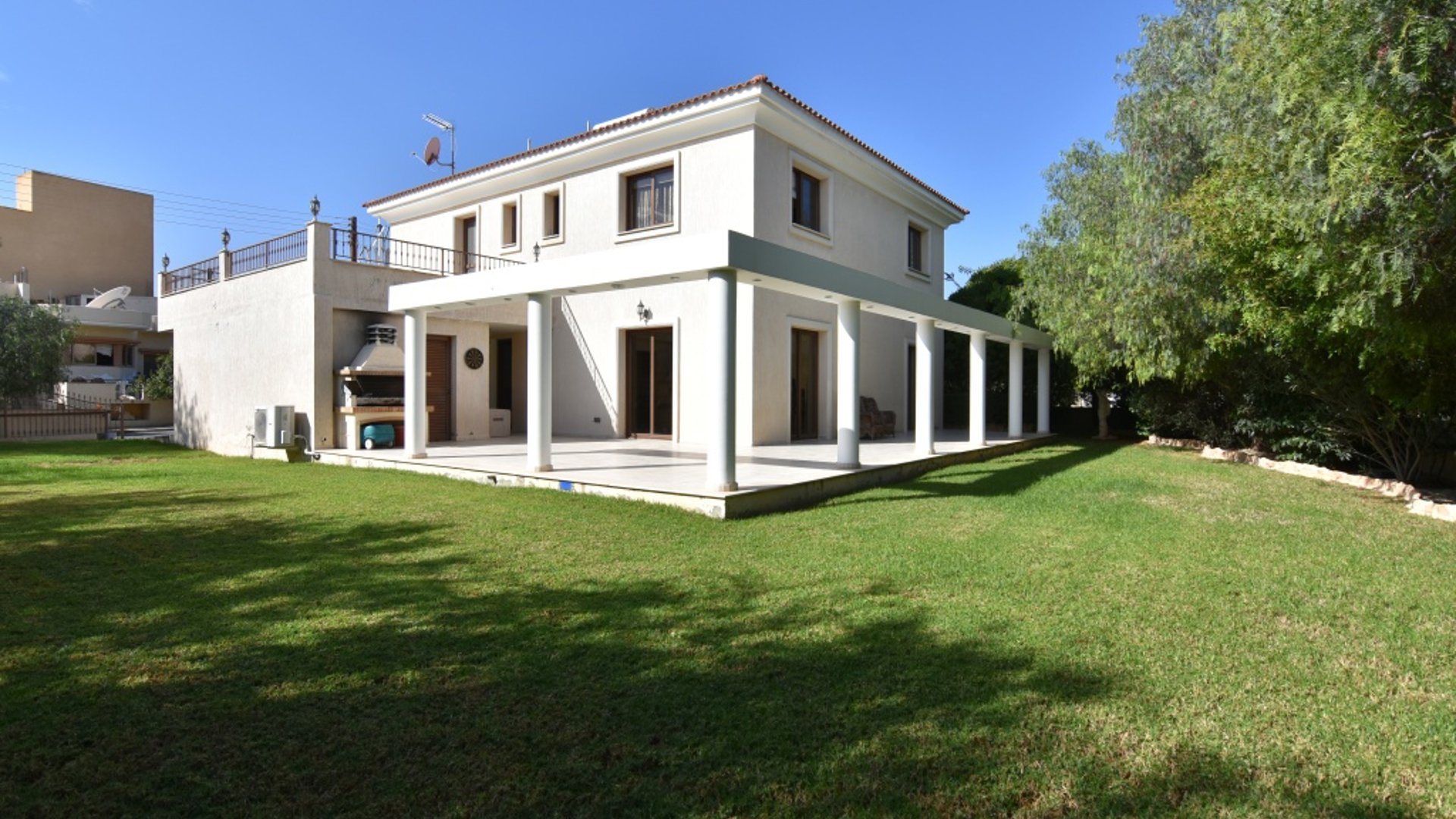 4 bedrooms Villa in Ypsonas, Limassol, Cyprus No. 25798