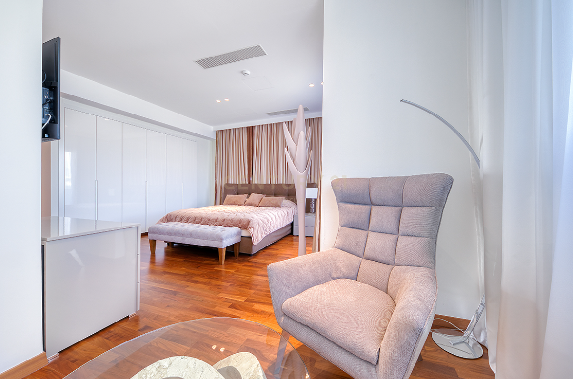 3 bedrooms Apartment in Mouttagiaka, Limassol, Cyprus No. 27625