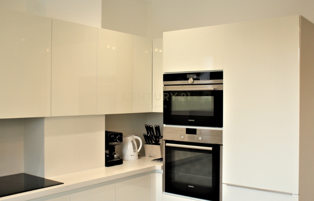 2 dormitorios Apartamento en Agios Tychonas, Limassol, Chipre No. 27624