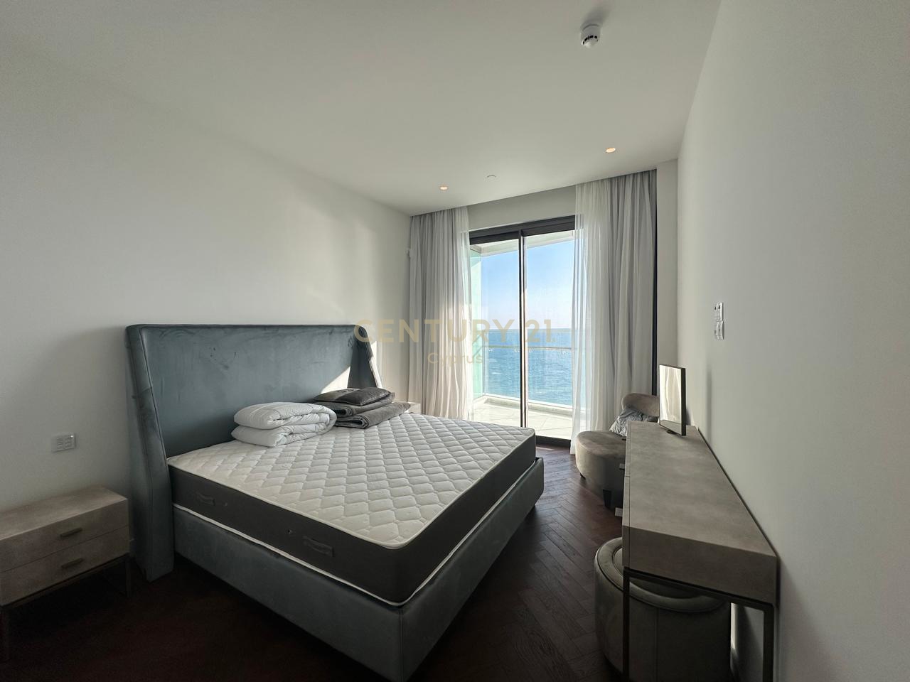 2 bedrooms Apartment in Germasogeia, Limassol, Cyprus No. 35693