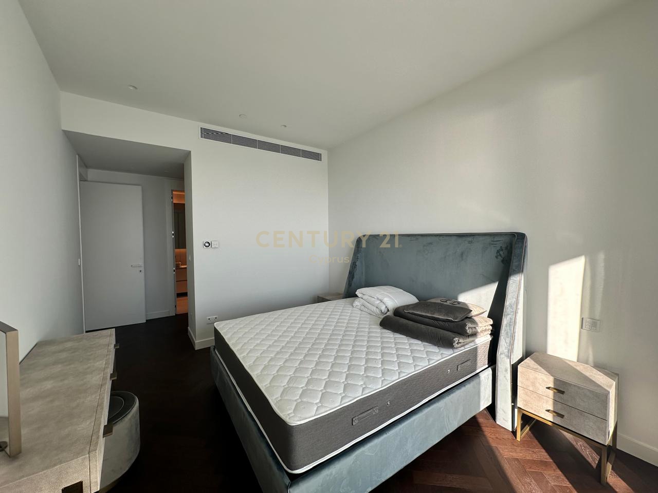 2 bedrooms Apartment in Germasogeia, Limassol, Cyprus No. 35693