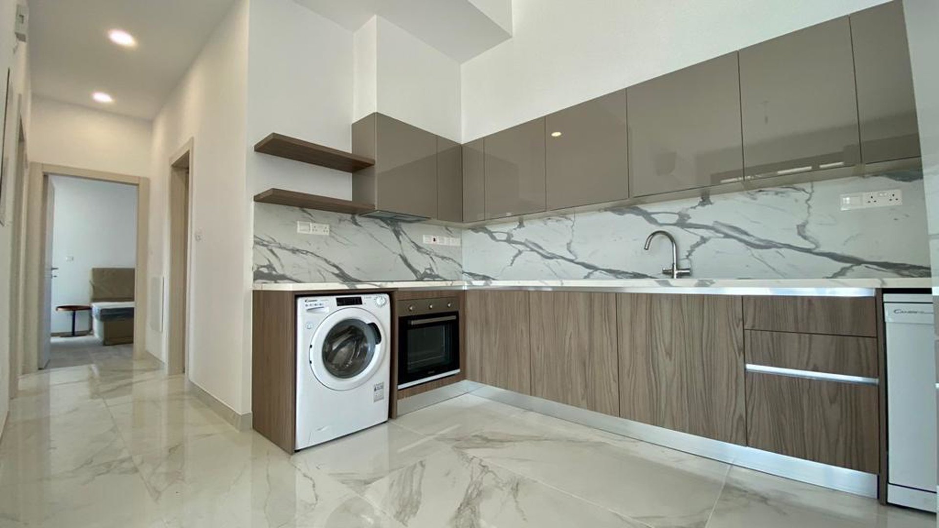 2 bedrooms Penthouse in Potamos tis Germasogeias, Germasogeia, Limassol, Cyprus No. 30157