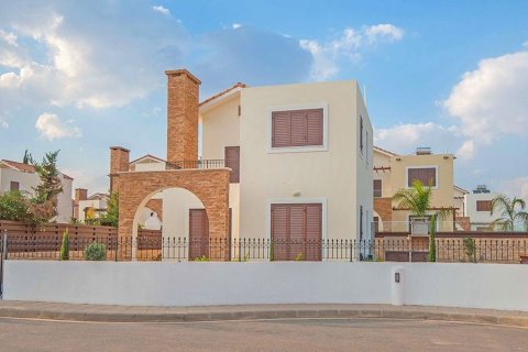5 bedrooms Villa in Ayia Napa, Ammochostos, No. 45886 3