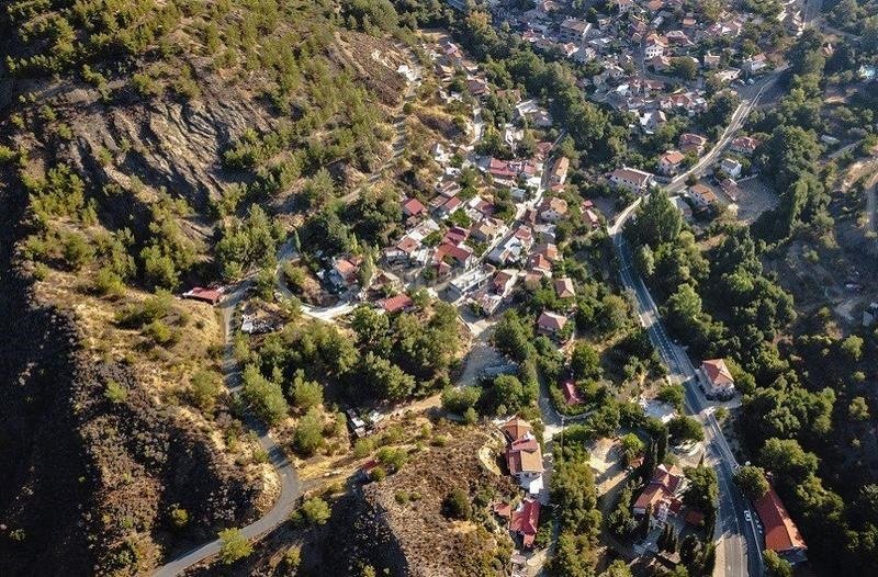 Land in Kato Platres, Limassol, Cyprus No. 55852