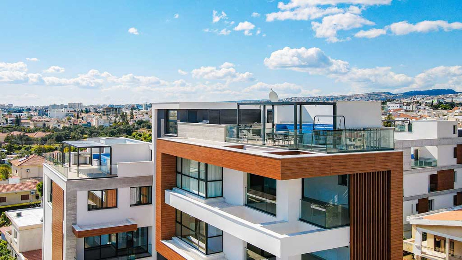 4 bedrooms Penthouse in Potamos tis Germasogeias, Germasogeia, Limassol, Cyprus No. 30555