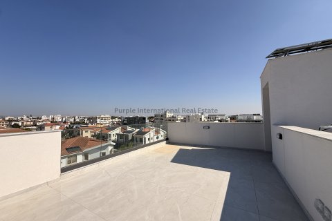 2 bedrooms Apartment in Larnaka,  No. 51858 9
