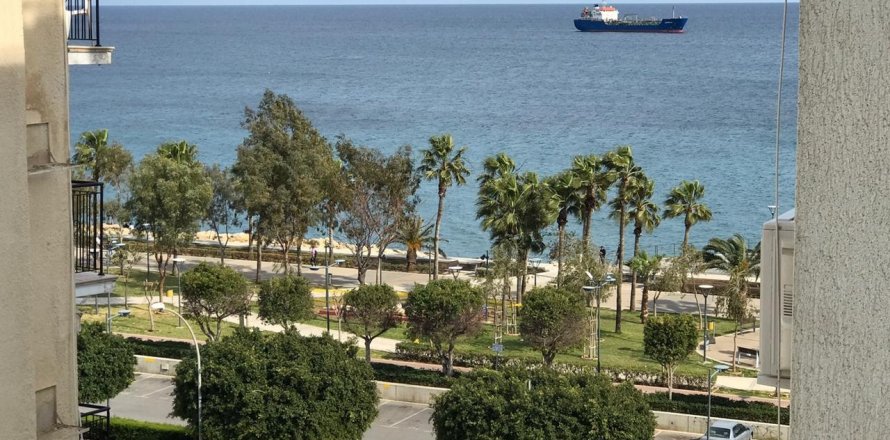 2 dormitorios Apartamento en Limassol,  No. 6800