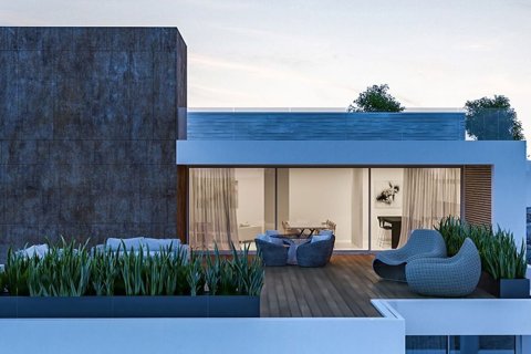 3 bedrooms Apartment in Limassol,  No. 45109 2