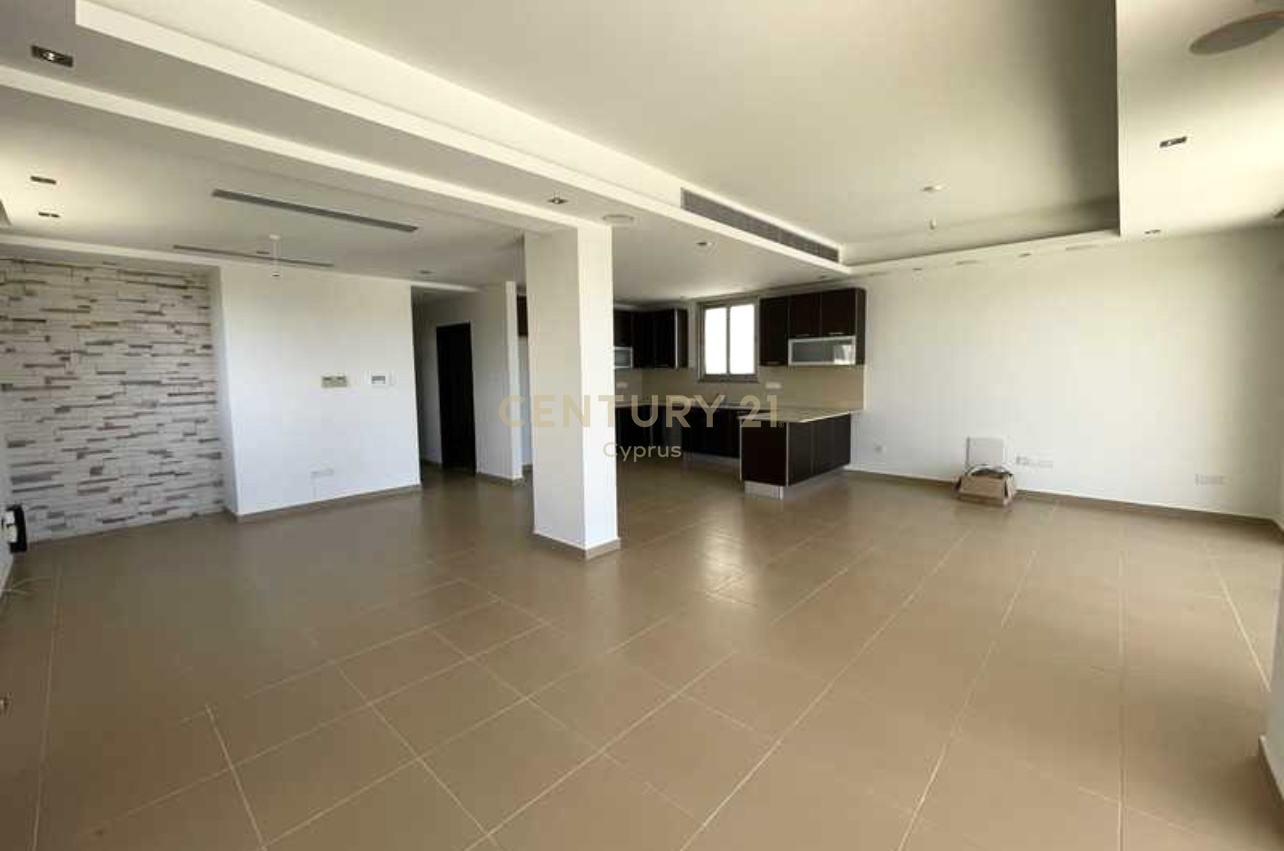 3 bedrooms Apartment in Pervolia, Larnaka, Cyprus No. 54189