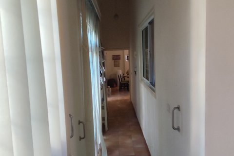 3 bedrooms Townhouse in Larnaka,  No. 39697 11