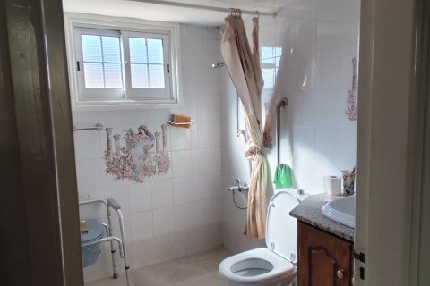 3 bedrooms Townhouse in Larnaka,  No. 39697 12