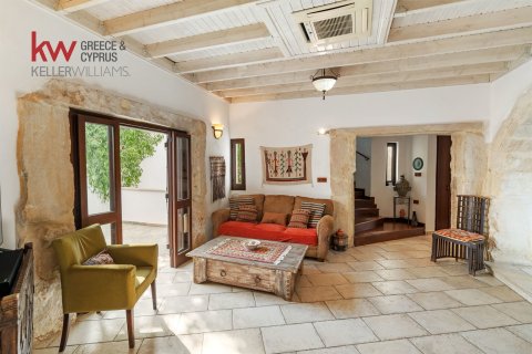 4 bedrooms Villa in Mosfiloti, Larnaka,  No. 39696 26