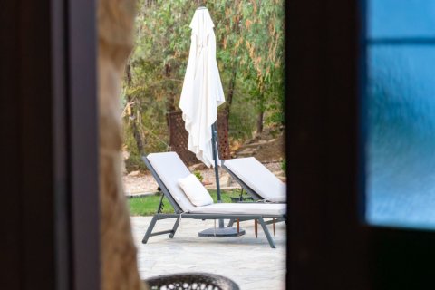 4 bedrooms Villa in Mosfiloti, Larnaka,  No. 39696 7