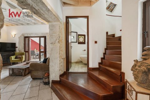 4 bedrooms Villa in Mosfiloti, Larnaka,  No. 39696 23