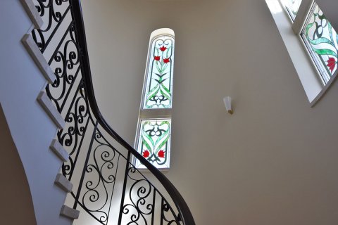 5 bedrooms Villa in Pervolia, Larnaka,  No. 46058 9