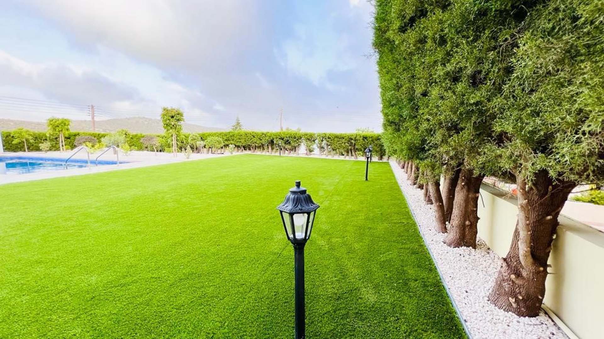 5 bedrooms Villa in Limassol, Cyprus No. 28857