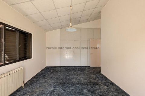 3 bedrooms Apartment in Larnaka, Cyprus No. 37506 21