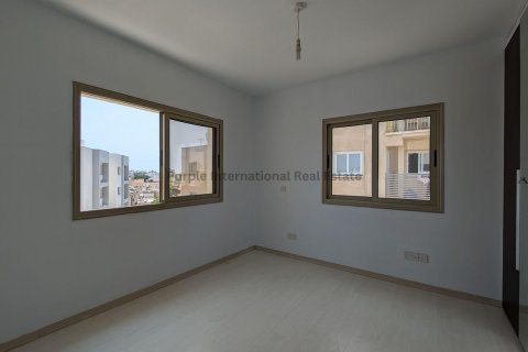 Квартира с 2 спальнями в Ларнака, Кипр № 37507 12