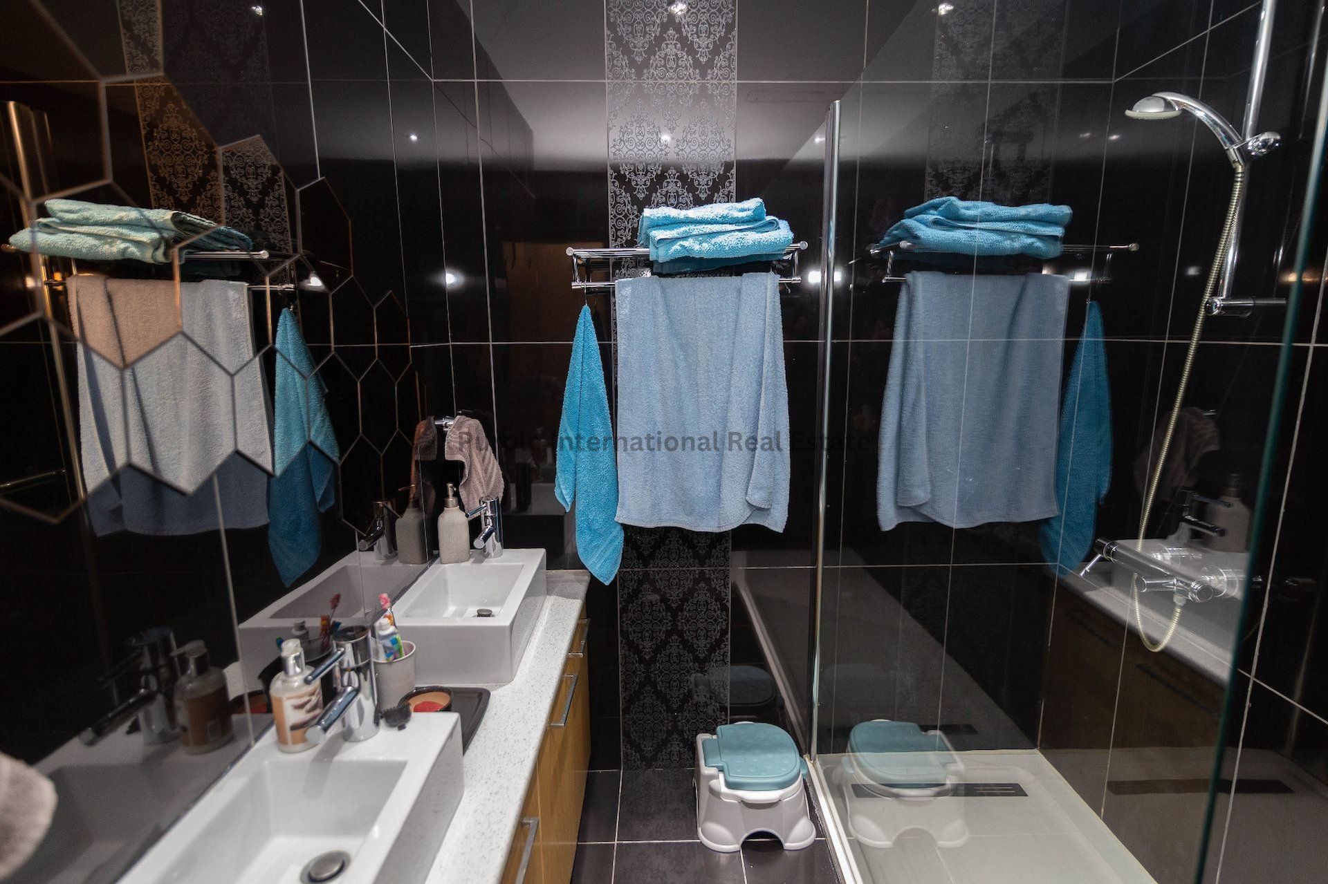 3 dormitorios Apartamento en Larnaca, Larnaka, Chipre No. 37509