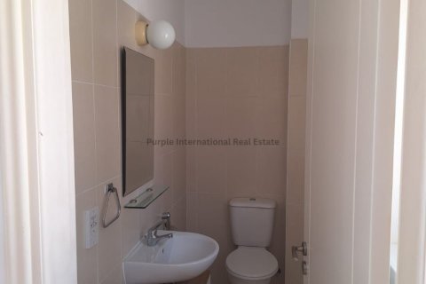Квартира с 3 спальнями в Пафос, Кипр № 37510 16
