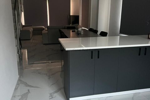 Таунхаус с 3 спальнями в Пафос, Кипр № 37511 6