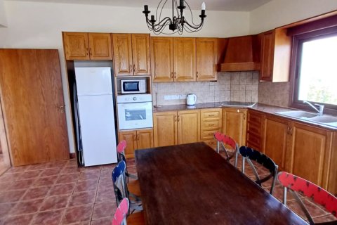 3 bedrooms Apartment in Larnaka,  No. 50940 6