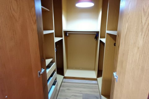 3 bedrooms Apartment in Larnaka,  No. 50940 15