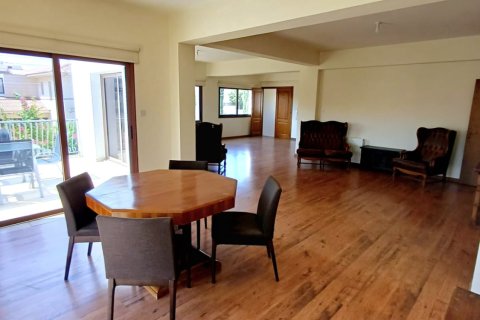 3 bedrooms Apartment in Larnaka,  No. 50940 2