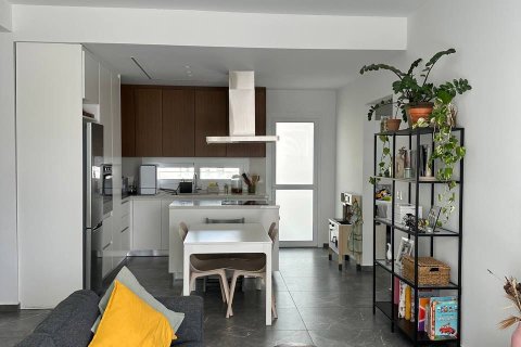 Квартира с 2 спальнями в Строволос, Никосия,  № 50945 2