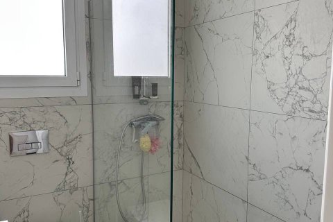 Квартира с 2 спальнями в Строволос, Никосия,  № 50945 12