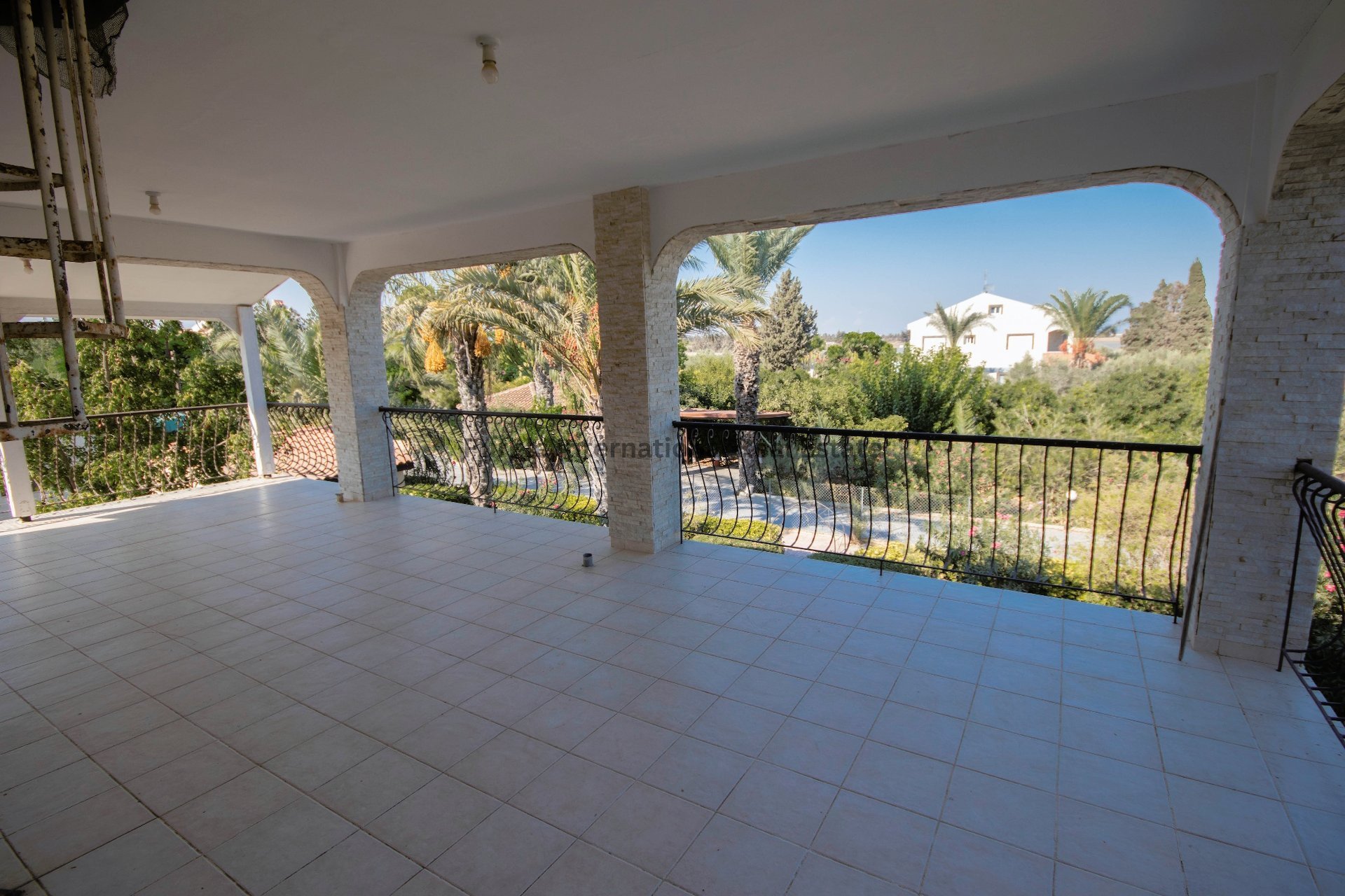 5 dormitorios Villa en Pervolia, Larnaka, Chipre No. 7762