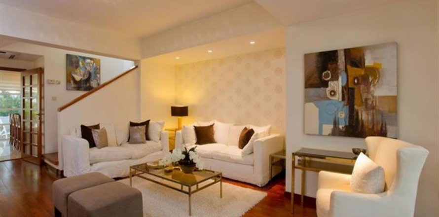 3 chambres Villa à Limassol,  No. 38228