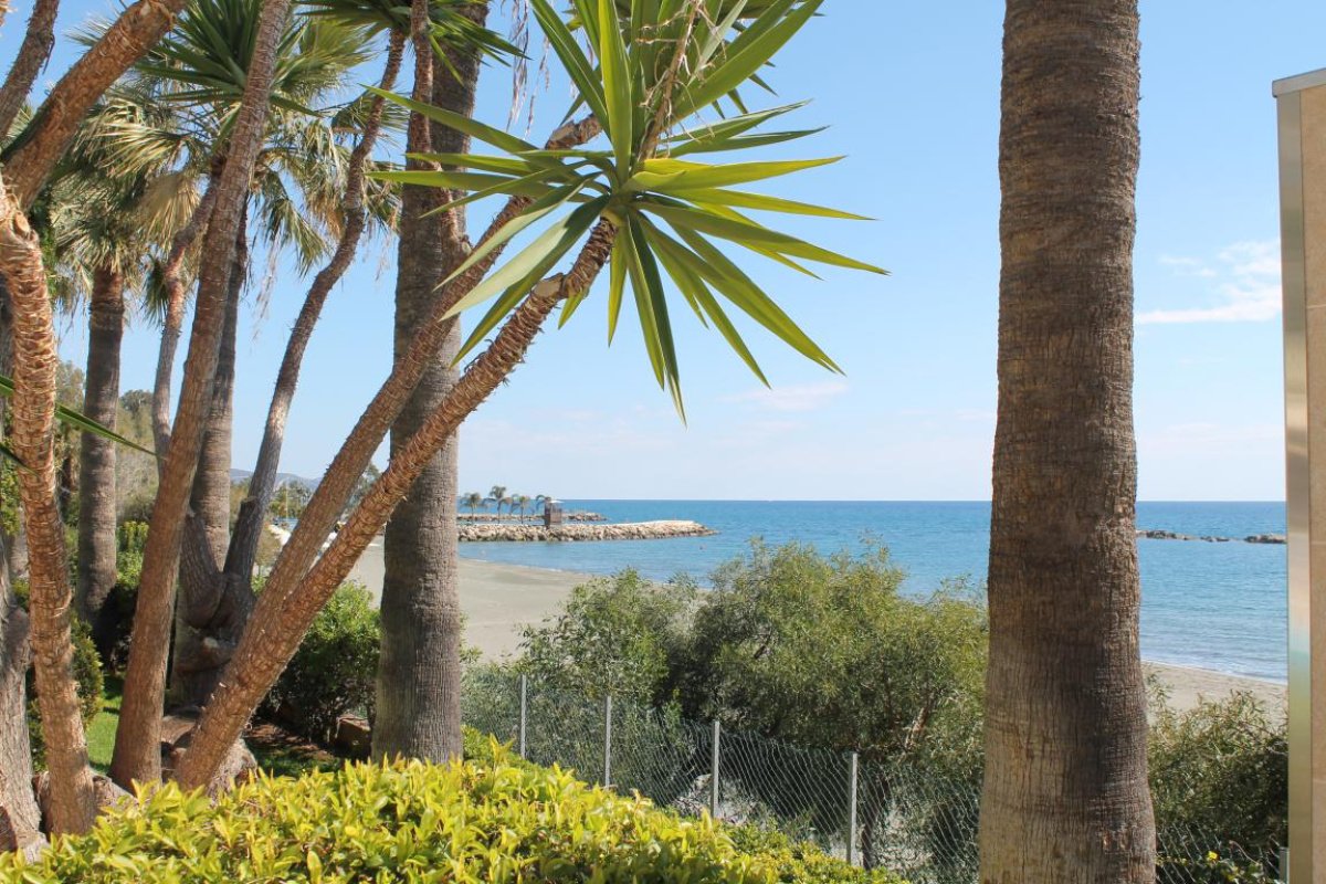 3 dormitorios Apartamento en Limassol, Chipre No. 38226