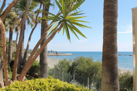 3 chambres Appartement à Limassol,  No. 38226 2