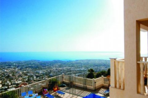 2 bedrooms Villa in Paphos,  No. 38225