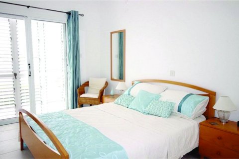 2 dormitorios Villa en Paphos,  No. 38225 6