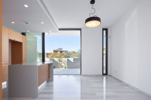 4 bedrooms Villa in Paphos,  No. 44342 5