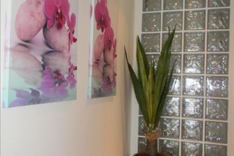 Studio Apartment in Limassol,  No. 38188 11