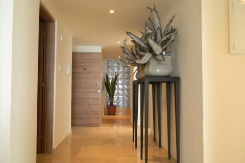 Studio Apartment in Limassol,  No. 38188 4