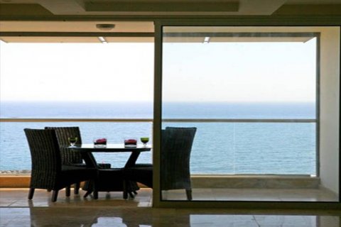 Studio Apartment in Limassol,  No. 38188 9