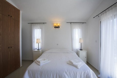 Вилла студия в Пафос,  № 38190 8