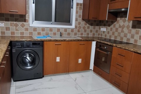 2 bedrooms Apartment in Larnaka,  No. 39513 13