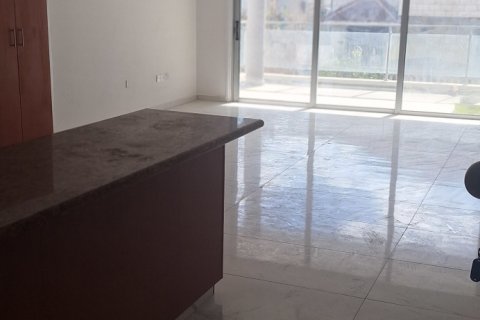 2 bedrooms Apartment in Larnaka,  No. 39513 7