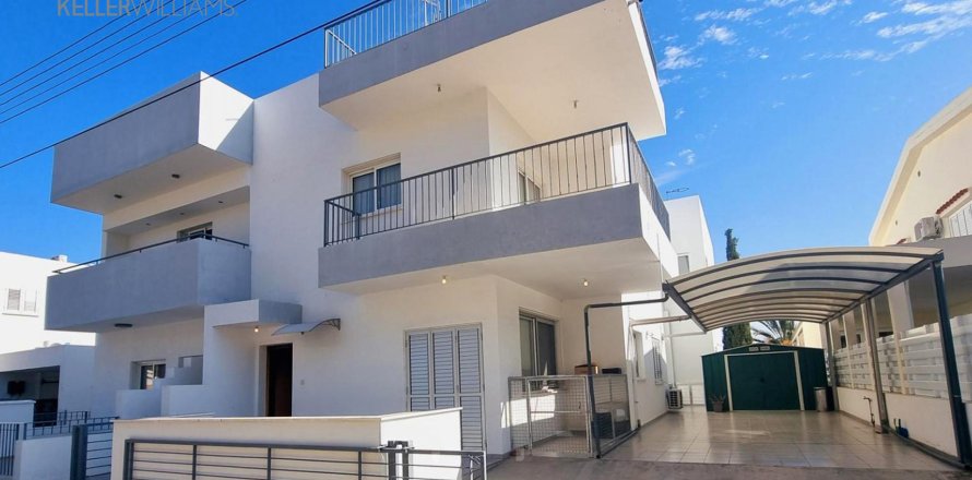 2 bedrooms Apartment in Strovolos, Nicosia, No. 39514