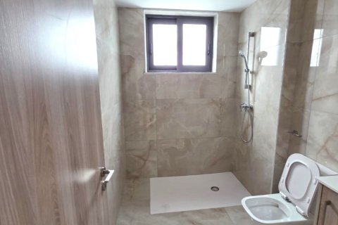 2 bedrooms Apartment in Oroklini, Larnaka,  No. 39516 6